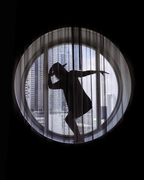 Bizarre Headline: The Curious Case of the Dancing Mannequins